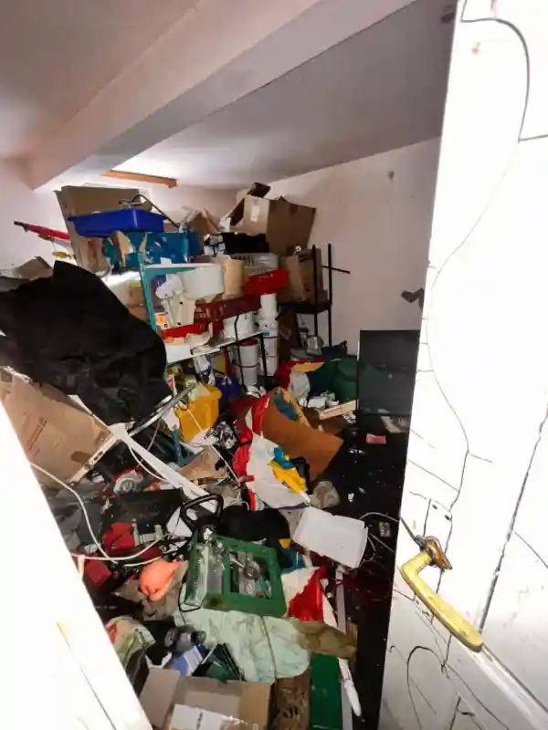 Messie-Wohnung Foto L